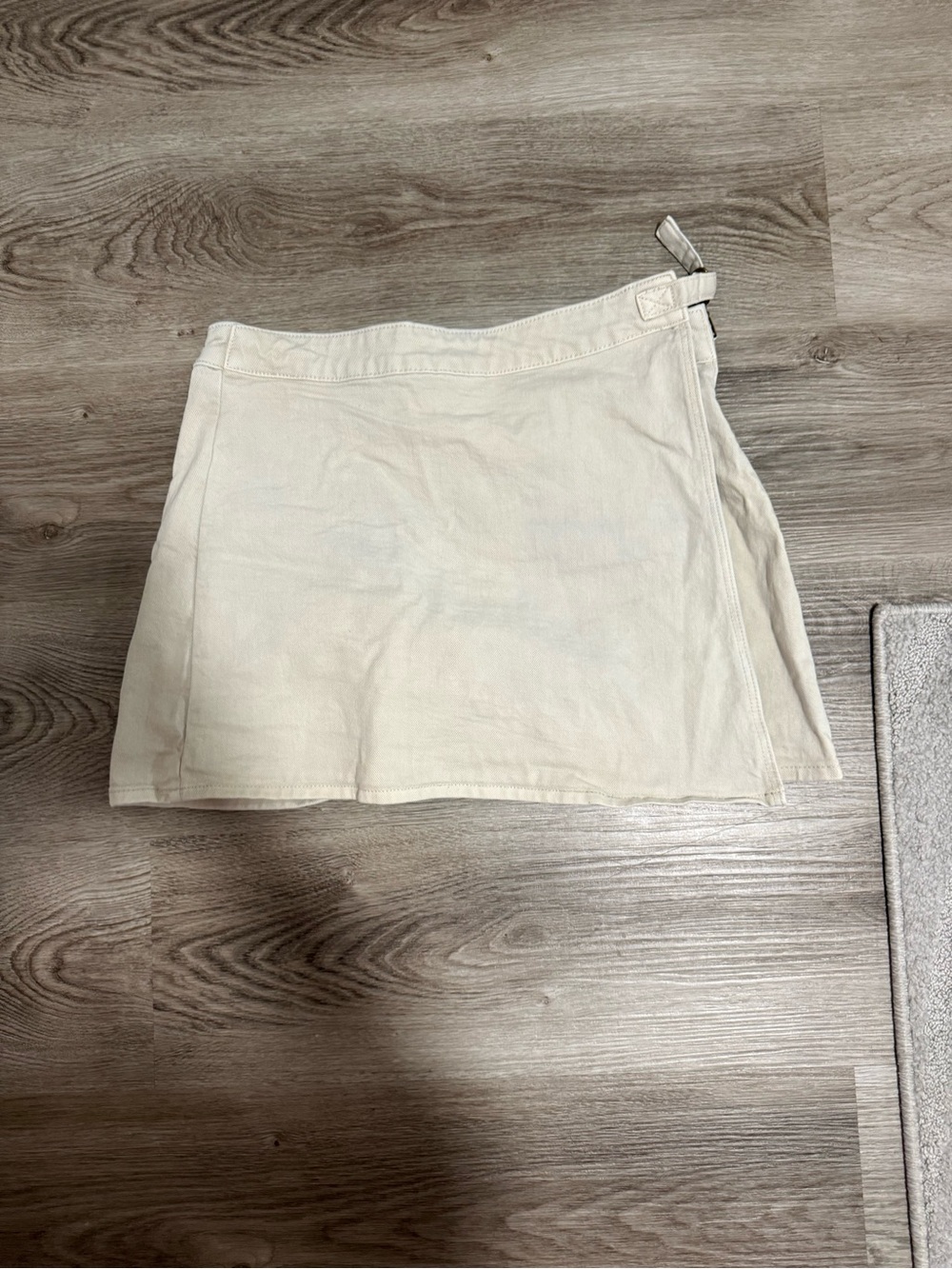 Classic Cream Denim Mini Skort